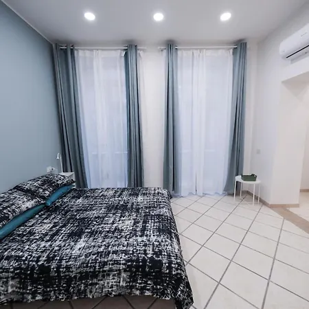 Casa De Deo נאפולי